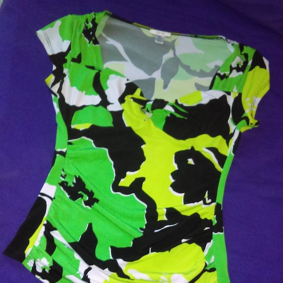 Cache Tops - Sweetheart Neckline Top w/ Rouching on Waist Cache